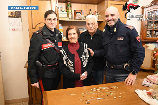 Truffa anziana a Macerata: arrestate a Pescara due giovani donne campane